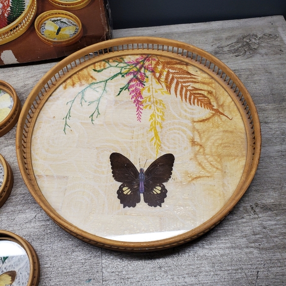 Vintage Sears 7 piece bamboo tray and coaster set - Picture 2 of 10